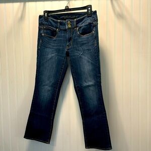 American Eagle cropped jeans size 6 Regular